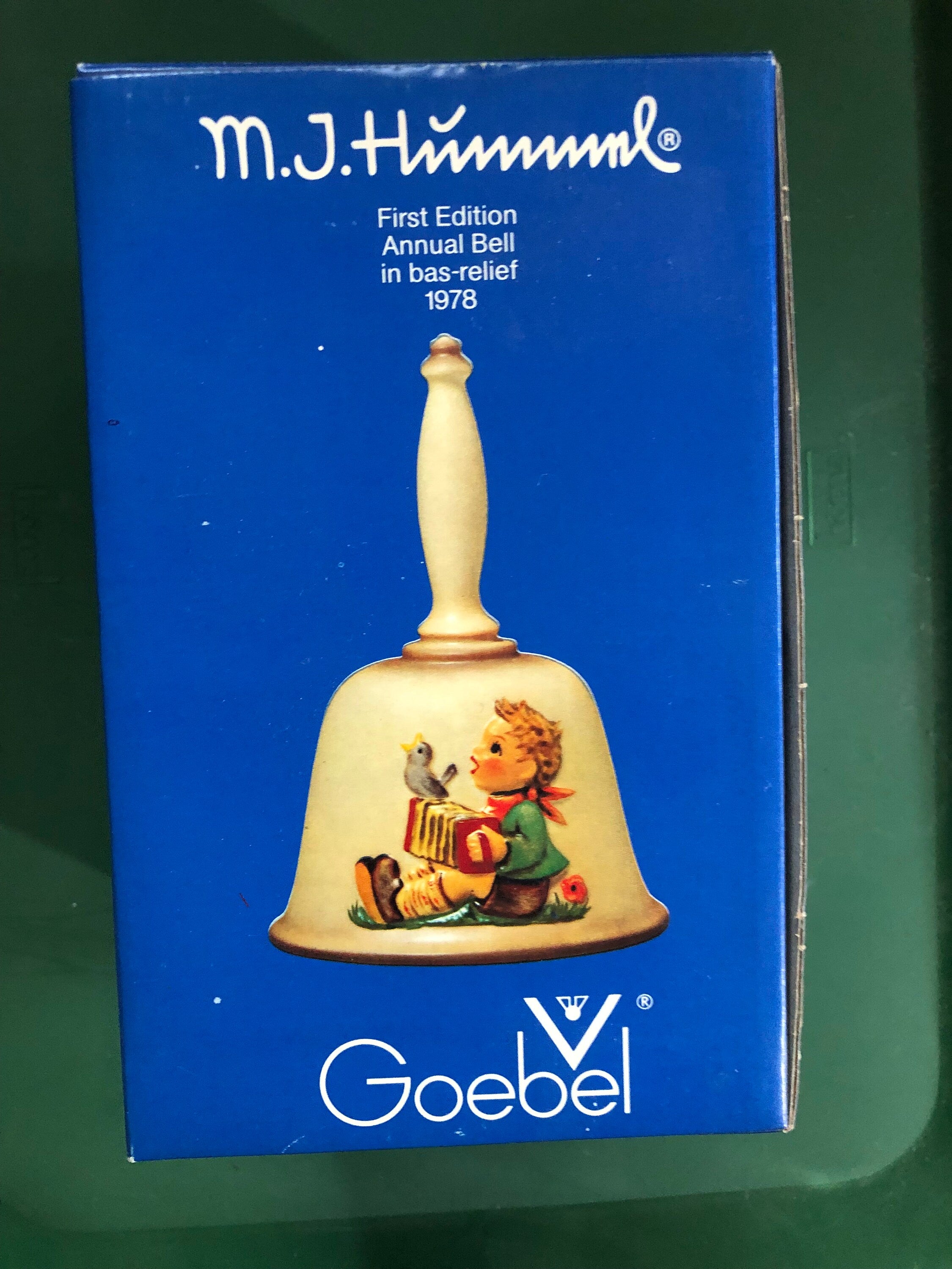 Let’s Sing  Annual Hummel Bell 1978 In Original Box
