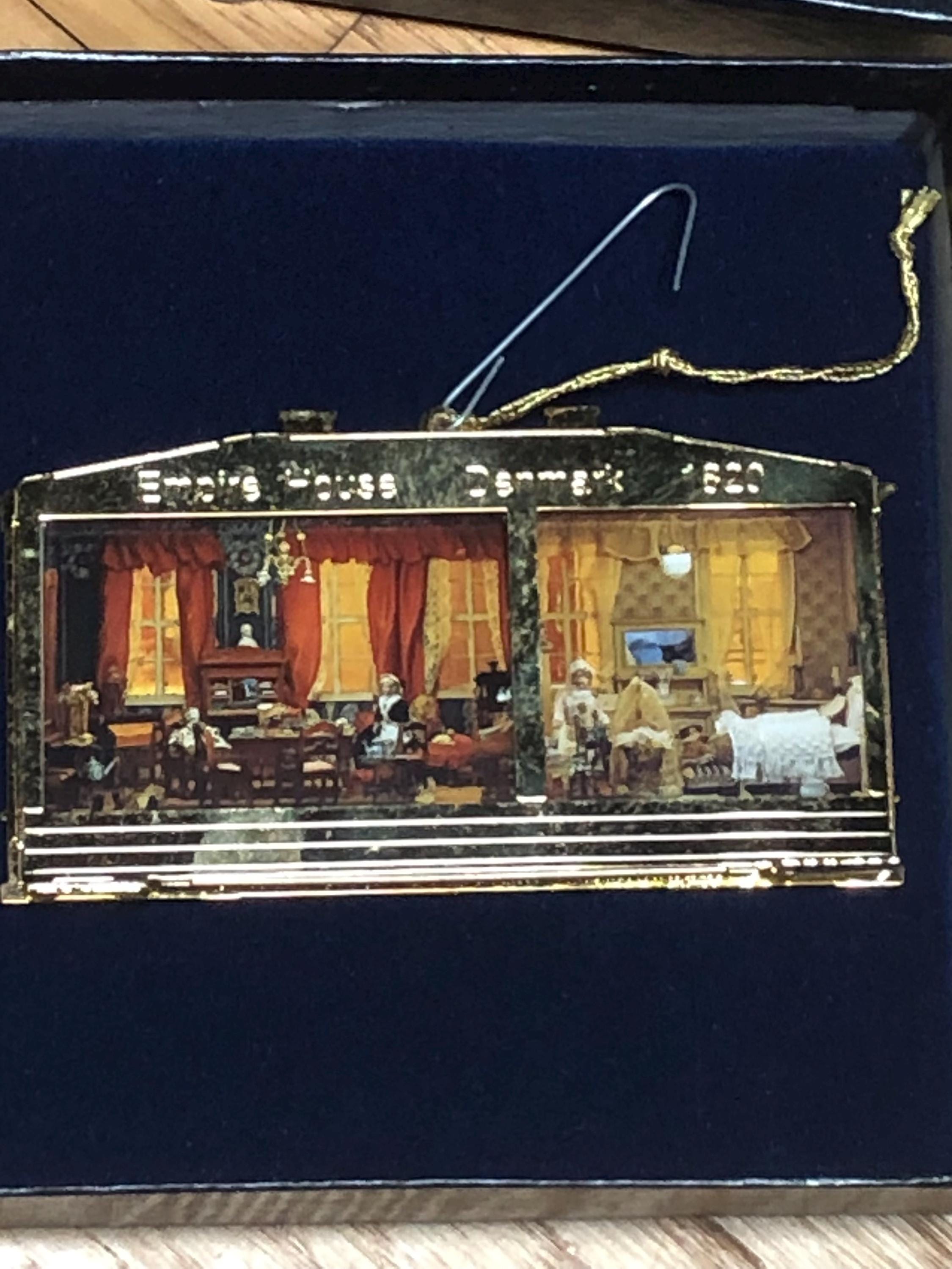 Empire House A Timeless Miniature Masterpiece Hampton Collection Dollhouses Around the World Collection