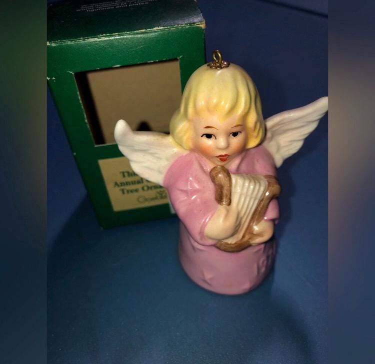 Goebel Angel Bell W/Harp Pink 1978 Third Edition Annual Christmas Tree Ornament