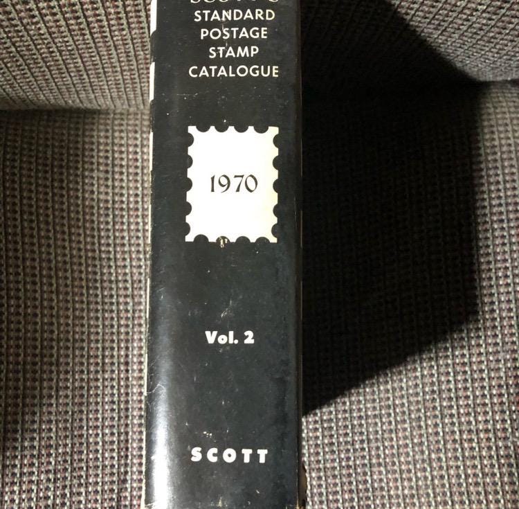 Scotts Standard Postage Stamp Catalogue 1970 Hardcover Volume 2