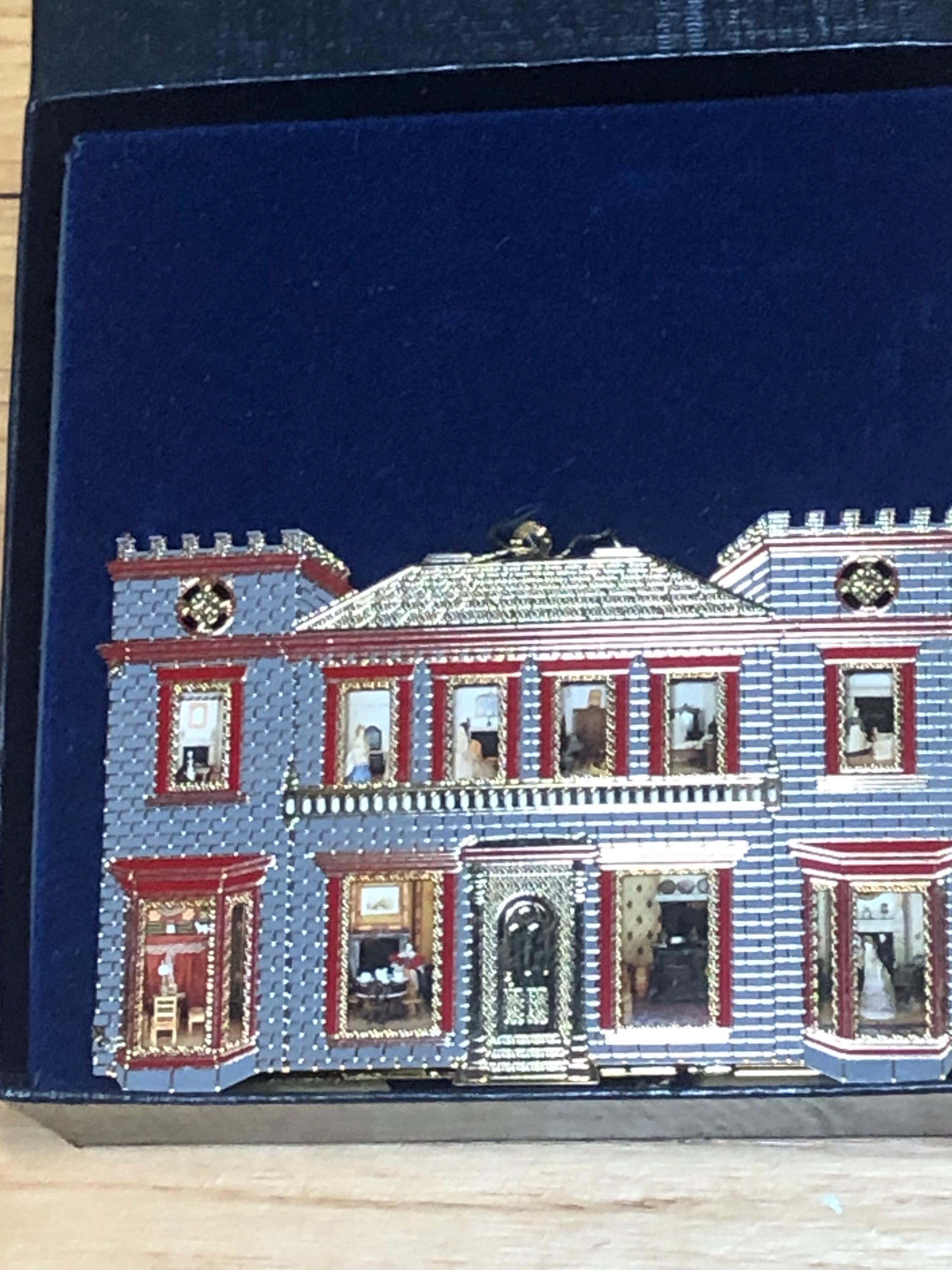 Fron Hall Hampton Collection A Timeless Holiday Treasure from the Miniature Dollhouses Around the World Collection