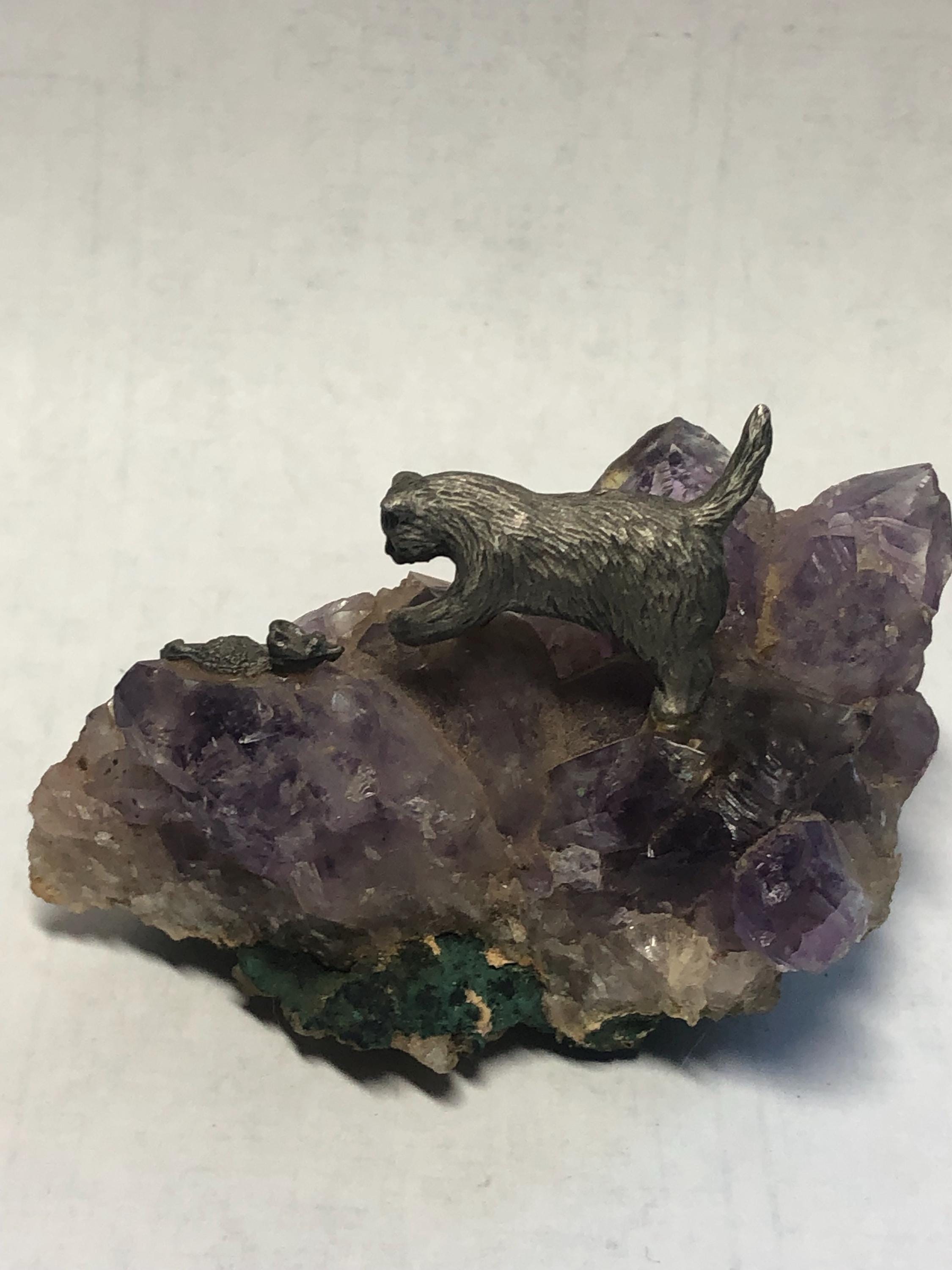 Cat & Mouse On Amethyst Vintage 1980’s