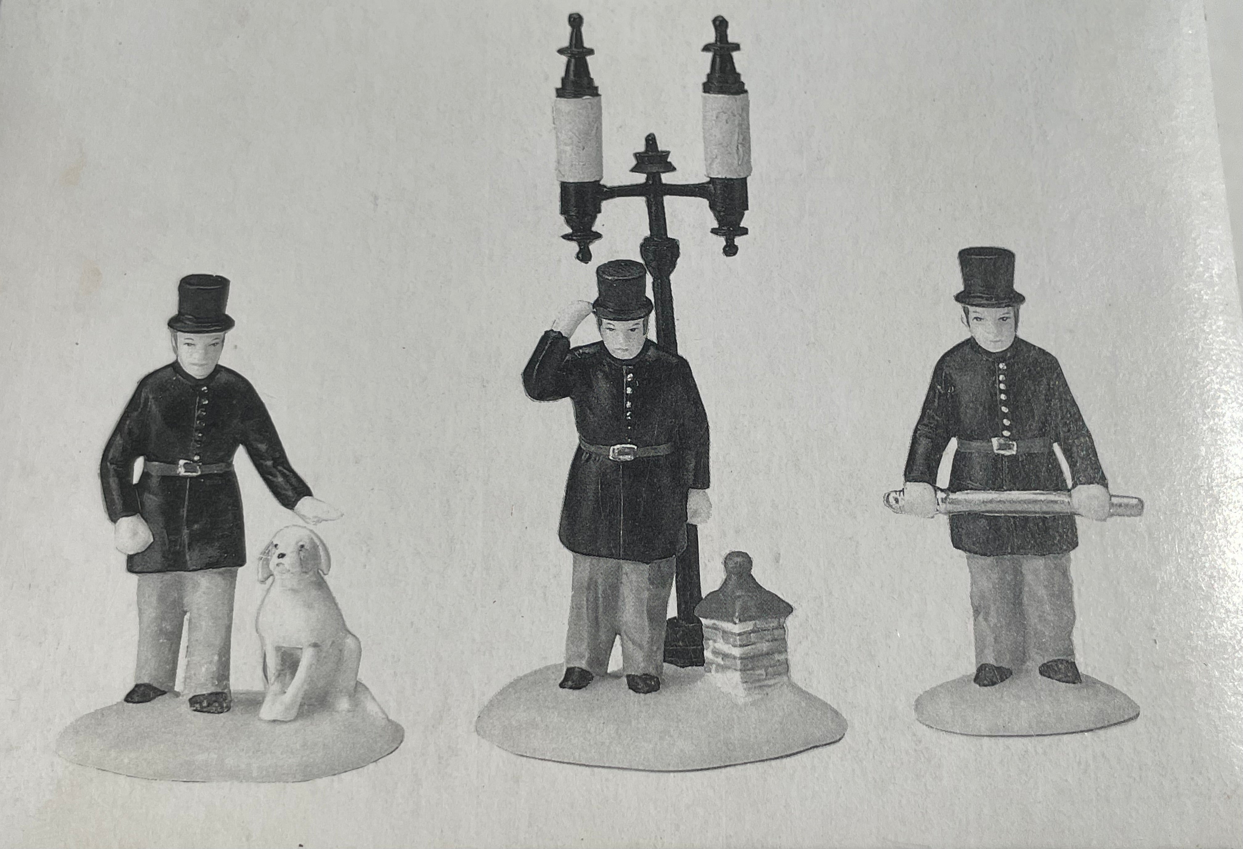 : Department 56 "Constables" accessory set
