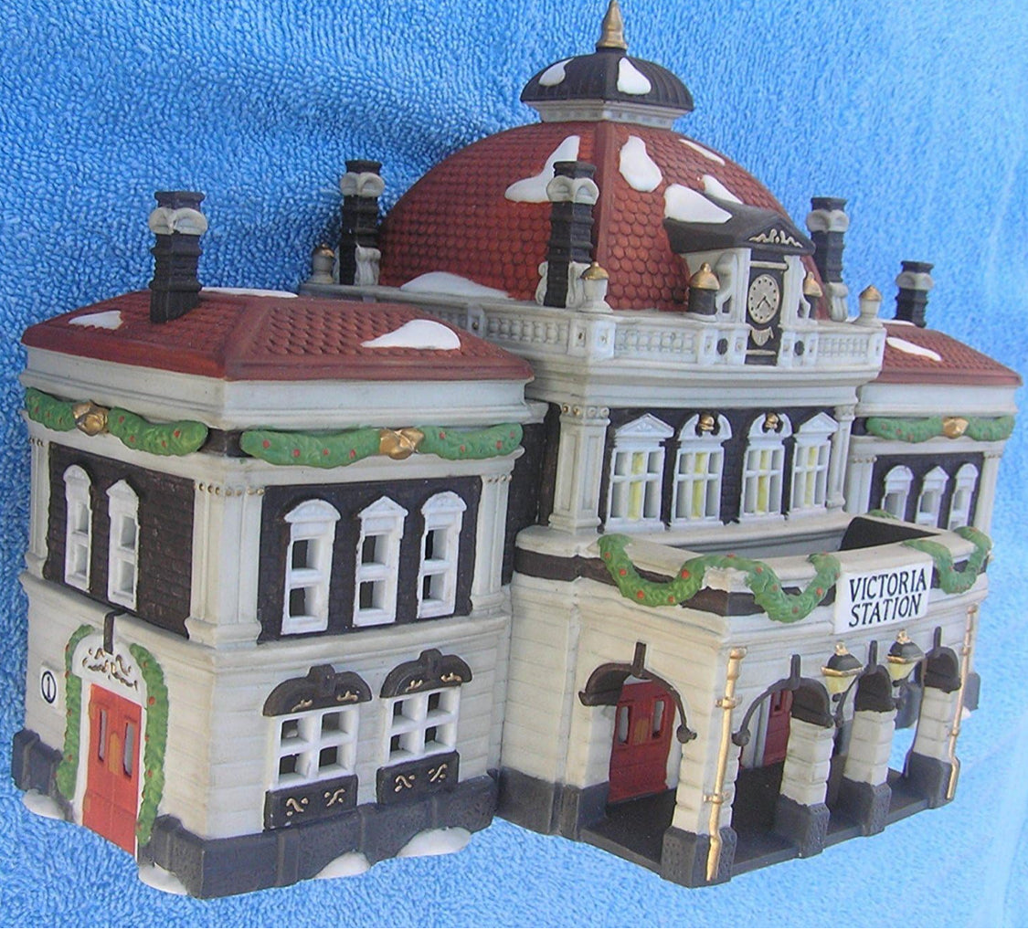 Majestic Victoria Station #55743—A Rare, Retired Department 56 Masterpiece (1989–1998)