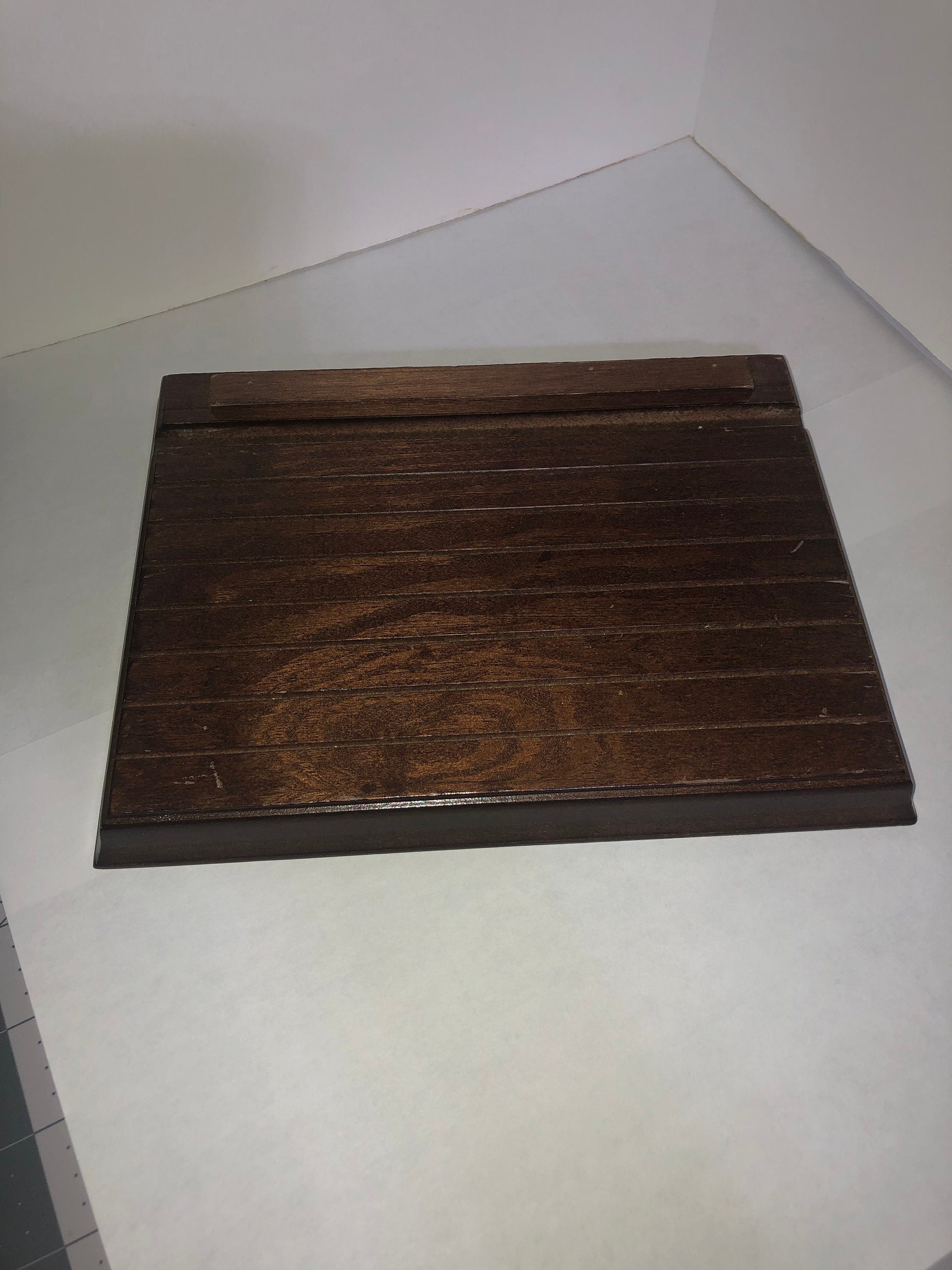 Kitty Cucumber Classroom Backdrop With A Wood Base Miniature Display