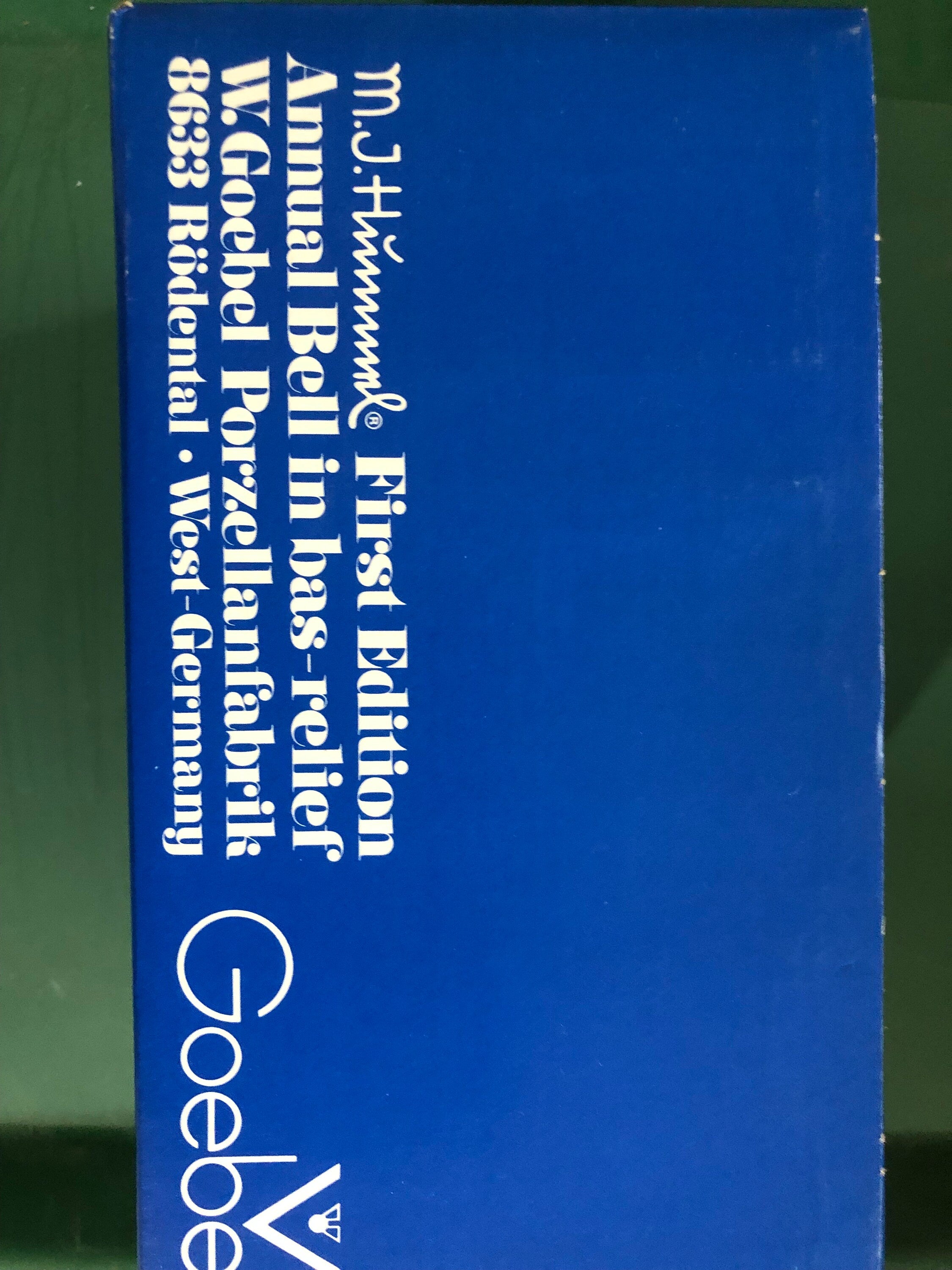 Let’s Sing  Annual Hummel Bell 1978 In Original Box